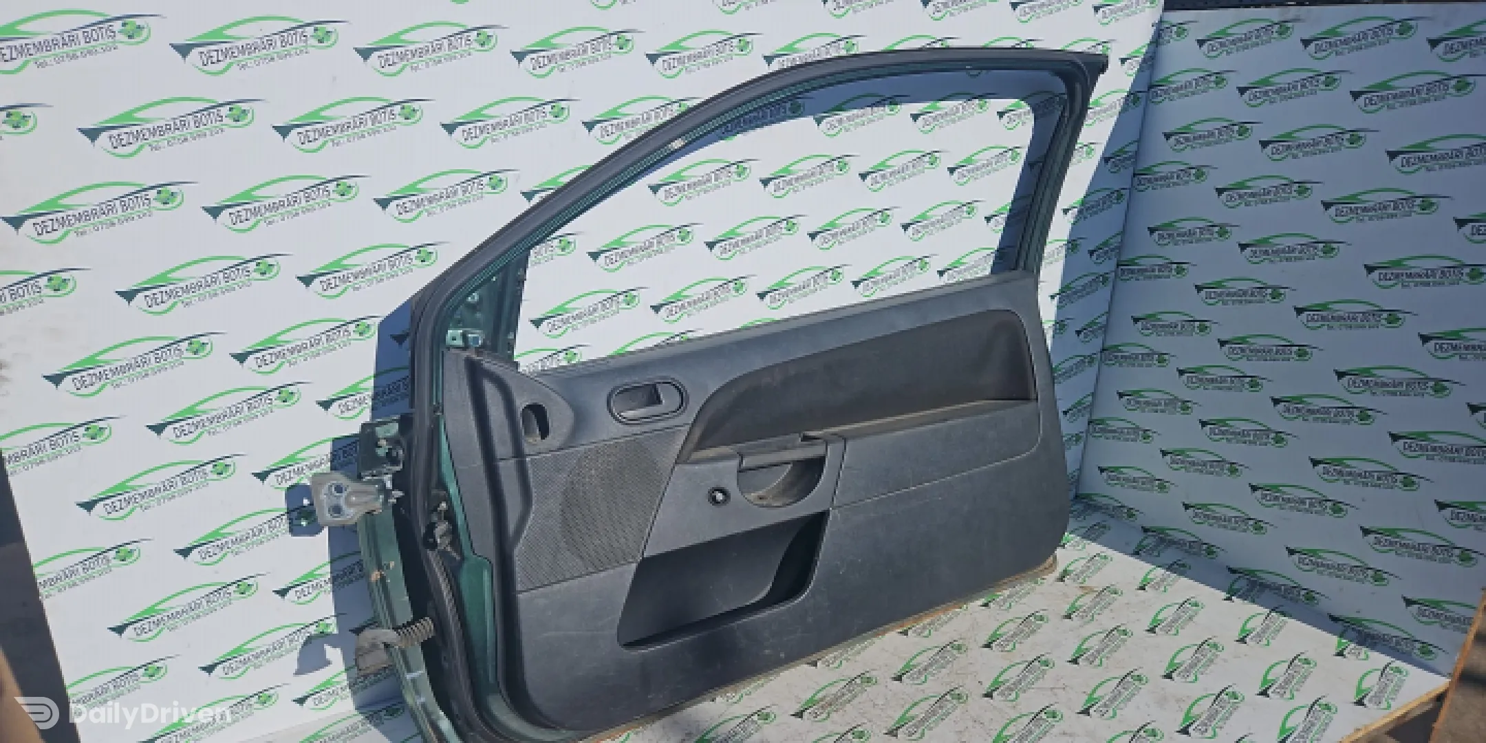 Usa / Portiera dreapta Ford Fiesta 5 [2001 - 2007] Hatchback 3-usi 1.4 TDCi MT (68 hp)