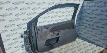 Usa / Portiera dreapta Ford Fiesta 5 [2001 - 2007] Hatchback 3-usi 1.4 TDCi MT (68 hp)