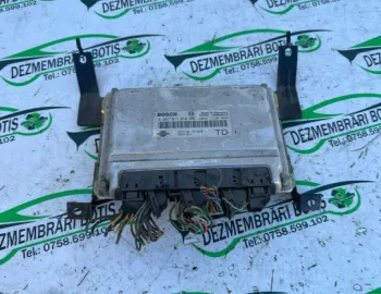 Calculator motor ECU 0 281 011 040 Nissan Terrano R20 [2th facelift] [1999 - 2004] SUV 5-usi 2.7 TD MT AWD (125 hp)