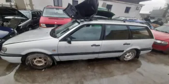 Oglinda dreapta Volkswagen VW Passat B4 [1993 - 1997] wagon 1.9 TD MT (75 hp)