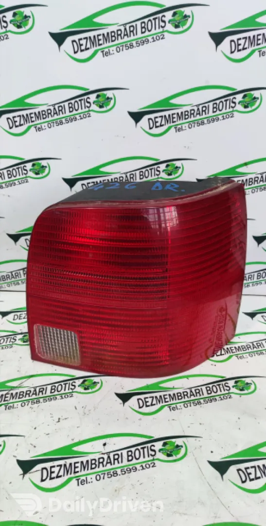Lampa stop dreapta pe aripa Volkswagen VW Passat B5 [1996 - 2000] wagon 1.9 TDI MT (90 hp)