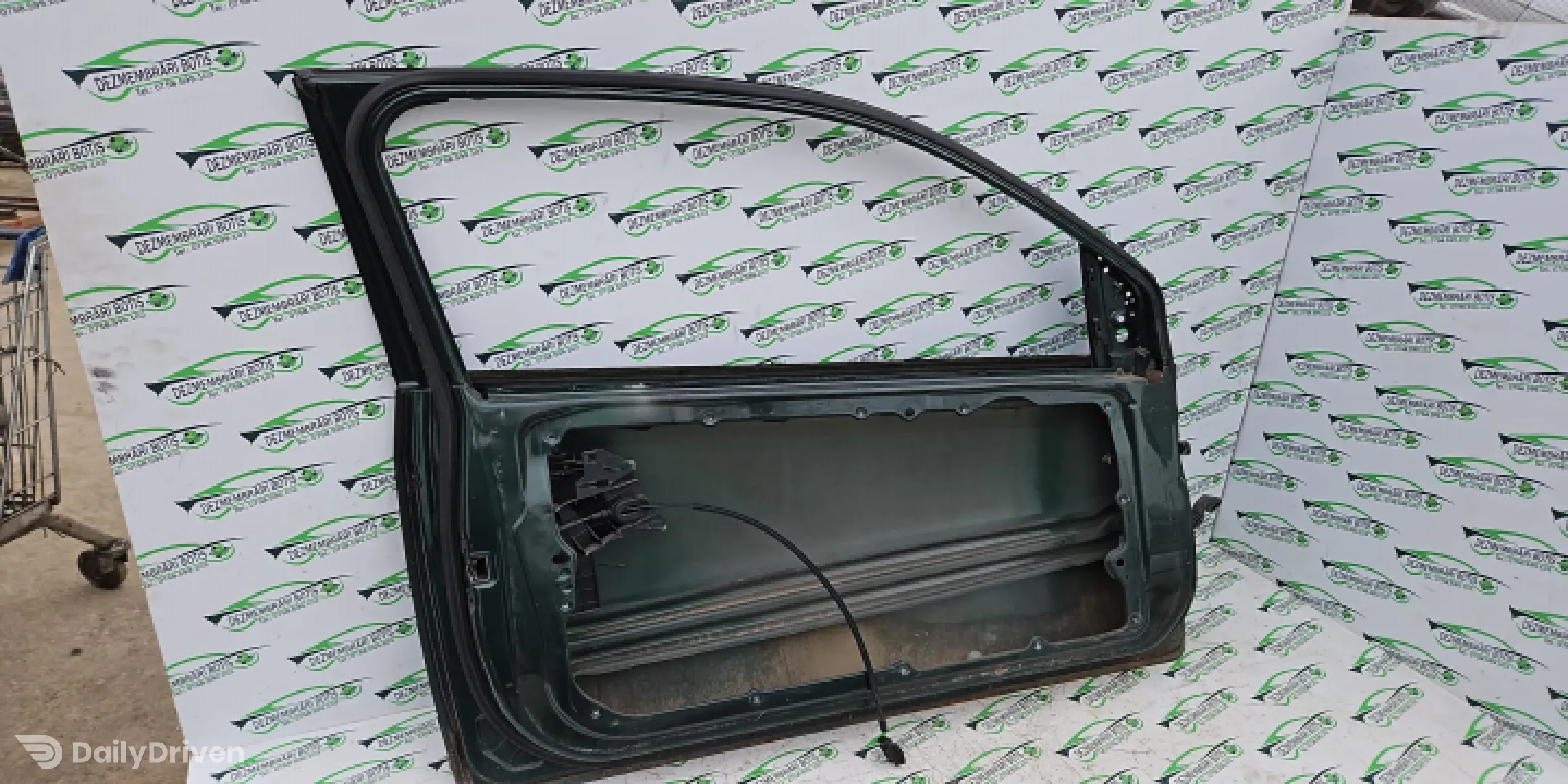 Usa / Portiera stanga Ford Fiesta 5 [2001 - 2007] Hatchback 3-usi 1.4 TDCi MT (68 hp)