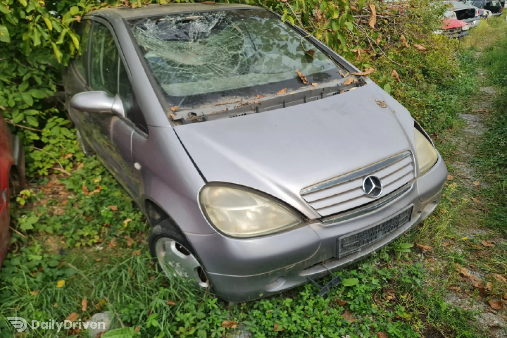Vas lichid parbriz 124 869 00 72 Mercedes-Benz A-Class W168 [1997 - 2001] Hatchback A 160 AT (102 hp)