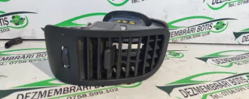 Grila ventilatie bord dreapta Volkswagen VW Polo 3 6N [facelift] [2000 - 2002] Hatchback 3-usi 1.0 MT (50 hp)