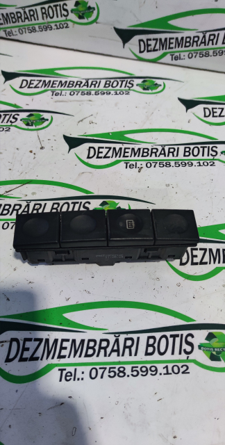 Buton dezaburire luneta Ford Fiesta 5 [2001 - 2007] Hatchback 3-usi 1.4 TDCi MT (68 hp)