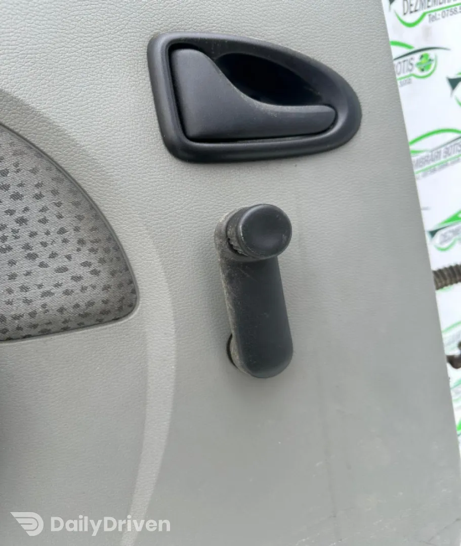 Usa / Portiera spate stanga Dacia Logan  [2004 - 2008] Sedan 1.4 MT (75 hp)