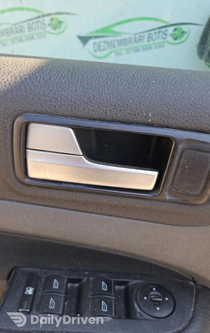 Usa / Portiera fata stanga Ford Focus 2 [2004 - 2008] Hatchback 5-usi 1.6 TDCi MT (109 hp)