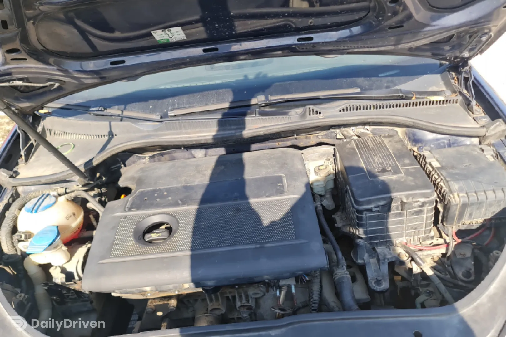 Bara fata Volkswagen VW Golf 5 [2003 - 2009] Hatchback 5-usi 1.4 MT (75 hp)