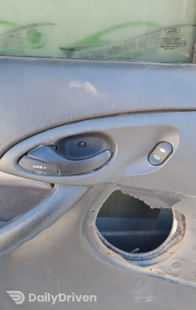 Usa / Portiera spate stanga Ford Focus  [1998 - 2004] Hatchback 5-usi 1.6 MT (101 hp)