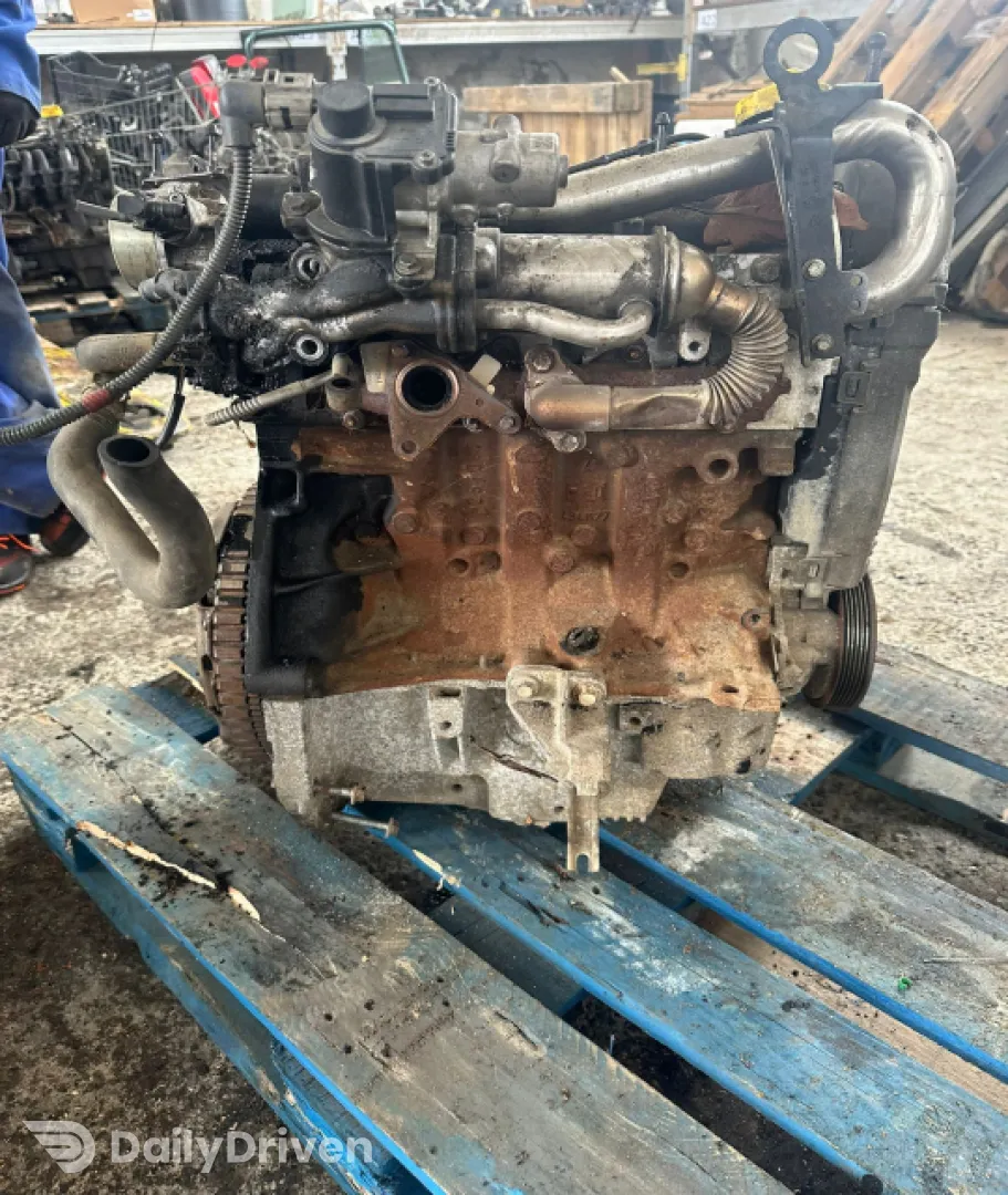 Motor fara anexe Dacia Logan  [facelift] [2007 - 2012] MCV wagon 1.5 D MT (86 hp)