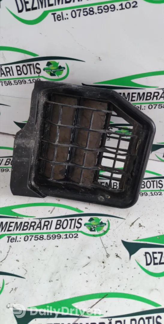 Grila ventilatie spate /1K0 819 466 B Volkswagen VW Golf 5 [2003 - 2009] Hatchback 5-usi