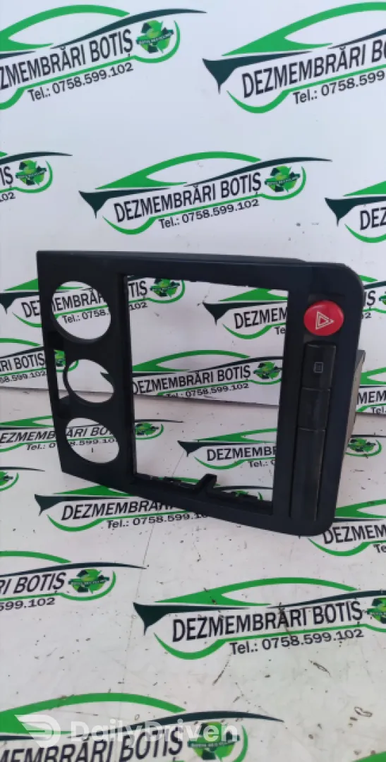 Buton dezaburire luneta Seat Ibiza 3 6L [2002 - 2006] Hatchback 5-usi 1.2 MT (64 hp)