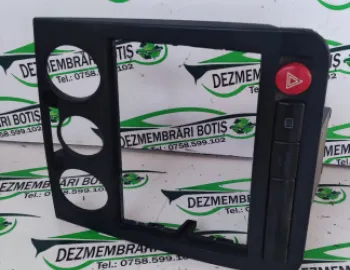 Buton dezaburire luneta Seat Ibiza 3 6L [2002 - 2006] Hatchback 5-usi 1.2 MT (64 hp)