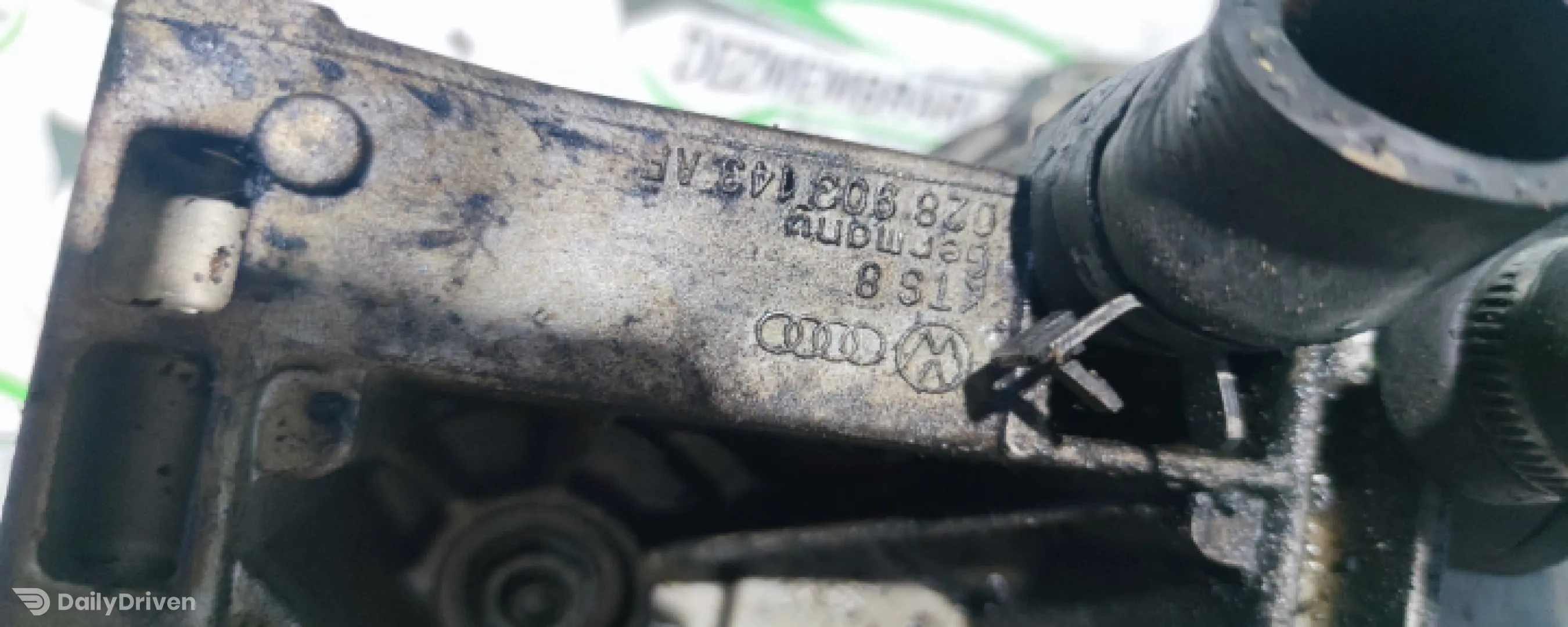 Suport pompa servodirectie Audi A4 B5 [1994 - 1999] Sedan 1.9 TDI AT (110 hp)