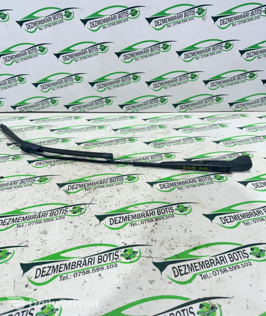 Brat stergator dreapta Renault Clio 2 [1998 - 2005] Symbol Sedan 1.4 MT (75 hp)