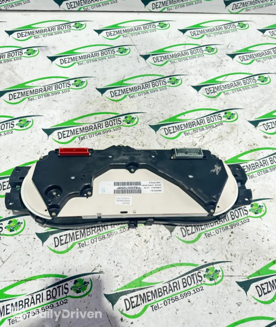 Ceasuri bord P8200072506 Renault Clio 2 [1998 - 2005] Symbol Sedan 1.4 MT (75 hp)