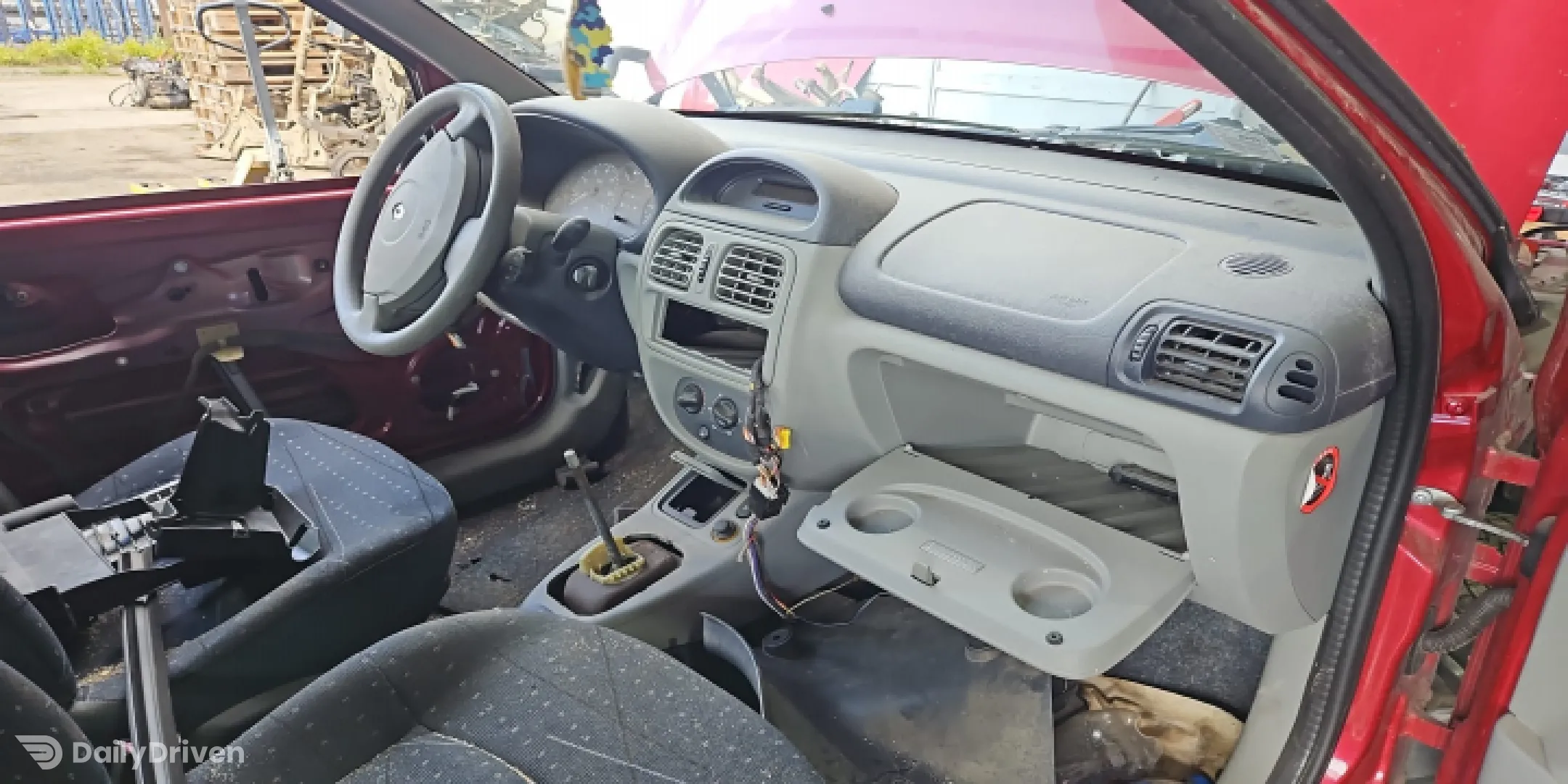 Ceasuri bord P8200072506 Renault Clio 2 [1998 - 2005] Symbol Sedan 1.4 MT (75 hp)