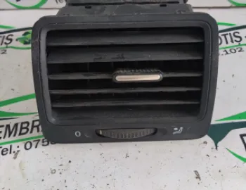 Grila ventilatie bord stanga Volkswagen VW Golf 5 [2003 - 2009] Hatchback 5-usi
