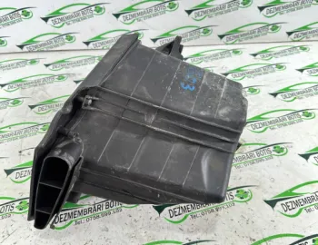 Carcasa filtru aer BMW Seria 3 E46 [1997 - 2003] Sedan 4-usi 318i AT (118 hp)