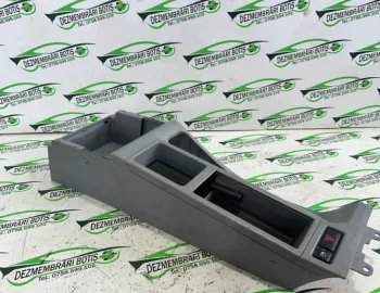 Consola centrala BMW Seria 3 E46 [1997 - 2003] Sedan 4-usi 318i AT (118 hp)
