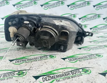 Far stanga 8200211005 Dacia Logan  [2004 - 2008] Sedan 1.5 D MT (70 hp)