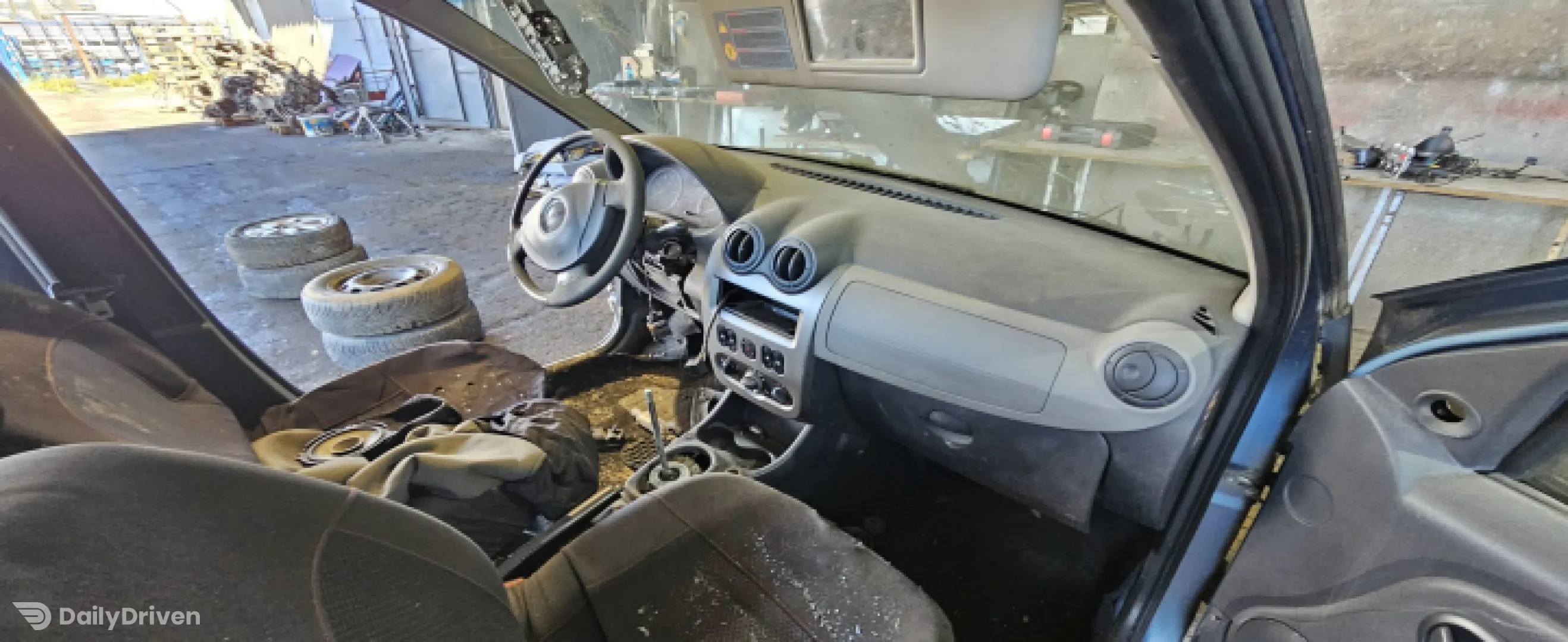 Galerie admisie Dacia Logan  [facelift] [2007 - 2012] Sedan 1.4 MT (75 hp)