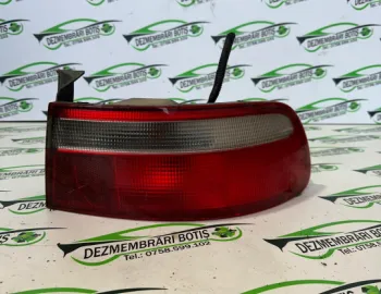 Lampa stop stanga pe aripa Honda Accord 5 [facelift] [1996 - 1998] Sedan 1.8 MT (115 hp)