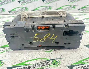 Ceasuri bord Volkswagen VW Vento  [1992 - 1998] Sedan 1.9 TD MT (75 hp)