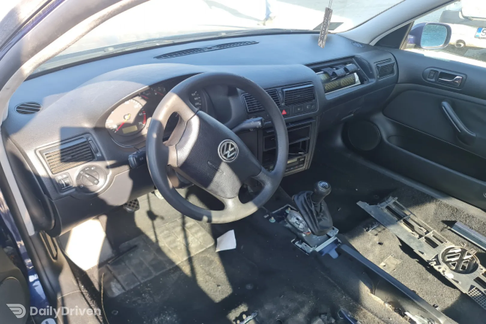 Usa / Portiera fata stanga Volkswagen VW Golf 4 [1997 - 2006] Hatchback 5-usi 1.4 MT (75 hp)