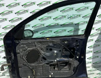 Usa / Portiera fata dreapta Ford Focus  [1998 - 2004] wagon 5-usi 1.6 MT (101 hp)