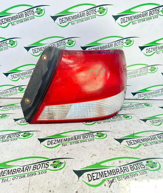 Lampa / Tripla stop dreapta pe aripa Hyundai Accent X3 [facelift] [1997 - 2000] Sedan 1.3 MT (85 hp)