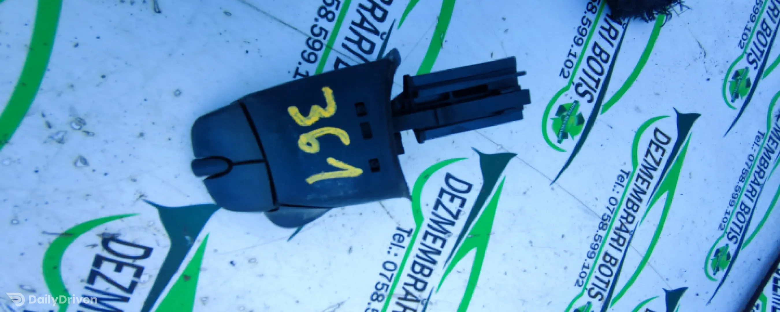 Comenzi volan /361 Ford Focus  [1998 - 2004] Sedan 4-usi 1.6 MT (101 hp)
