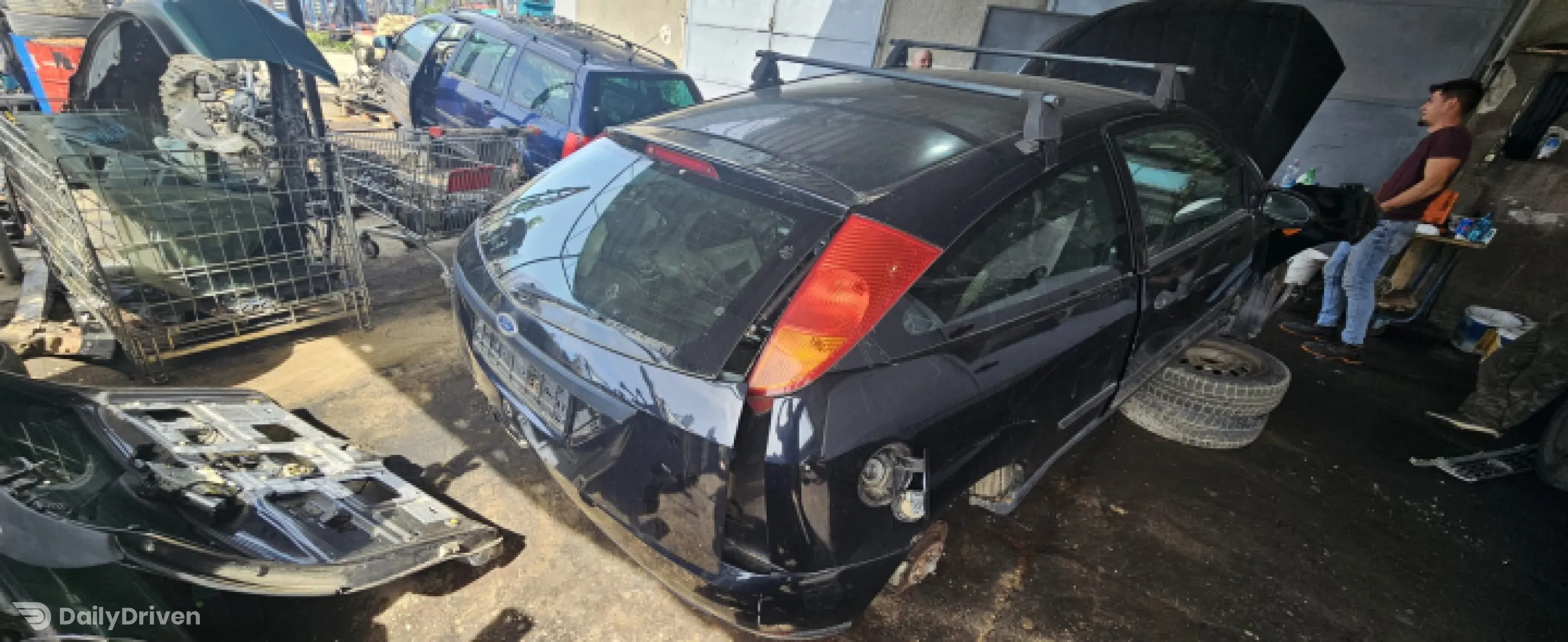 Amortizor hayon dreapta Ford Focus  [1998 - 2004] Hatchback 3-usi 1.6 MT (101 hp)