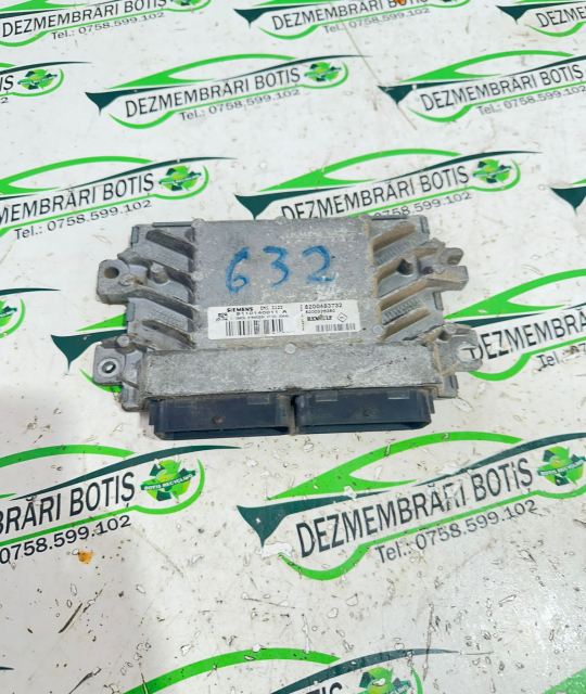 Calculator motor ECU 8200483732 Dacia Logan  [2004 - 2008] Sedan 1.4 MT (75 hp)