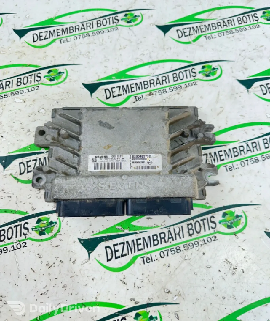 Calculator motor ECU 8200483732 Dacia Logan  [2004 - 2008] Sedan 1.4 MT (75 hp)
