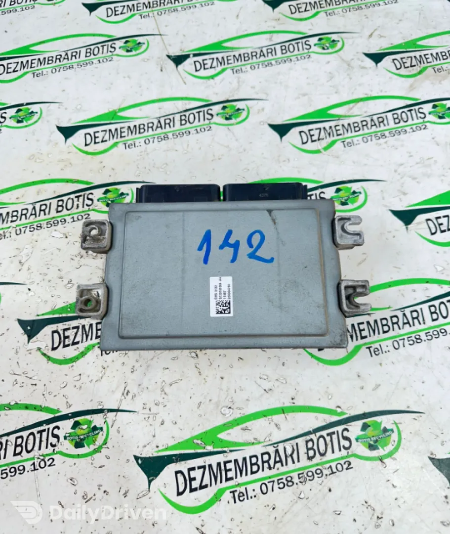 Calculator motor ECU 8200483732 Dacia Logan  [2004 - 2008] Sedan 1.4 MT (75 hp)