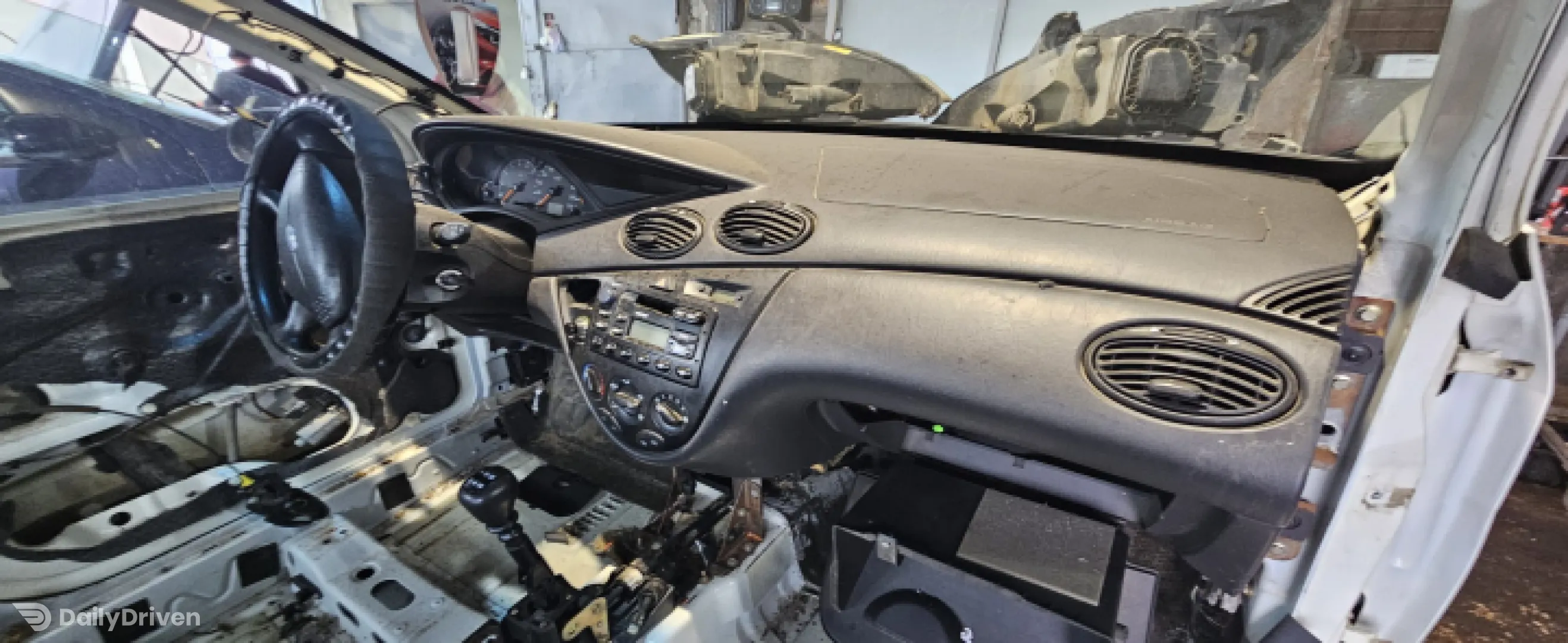 Volan simplu Ford Focus  [1998 - 2004] wagon 5-usi 1.8 TDi AT (75 hp)