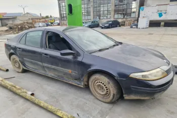 Claxoane Renault Laguna 2 [2001 - 2005] Liftback 1.6 MT (110 hp)