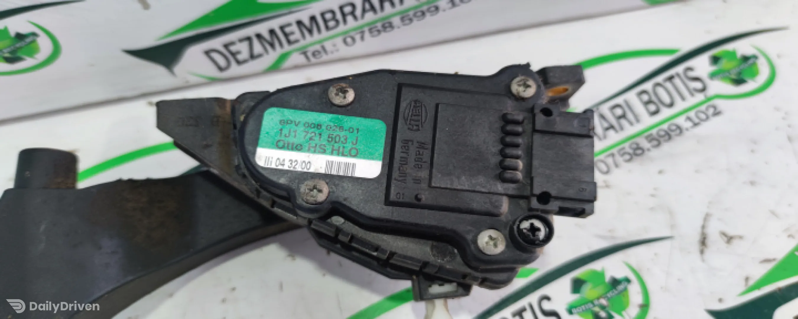 Pedala acceleratie 1J1 721 503 J Volkswagen VW Golf 4 [1997 - 2006] wagon 1.6 MT (105 hp)