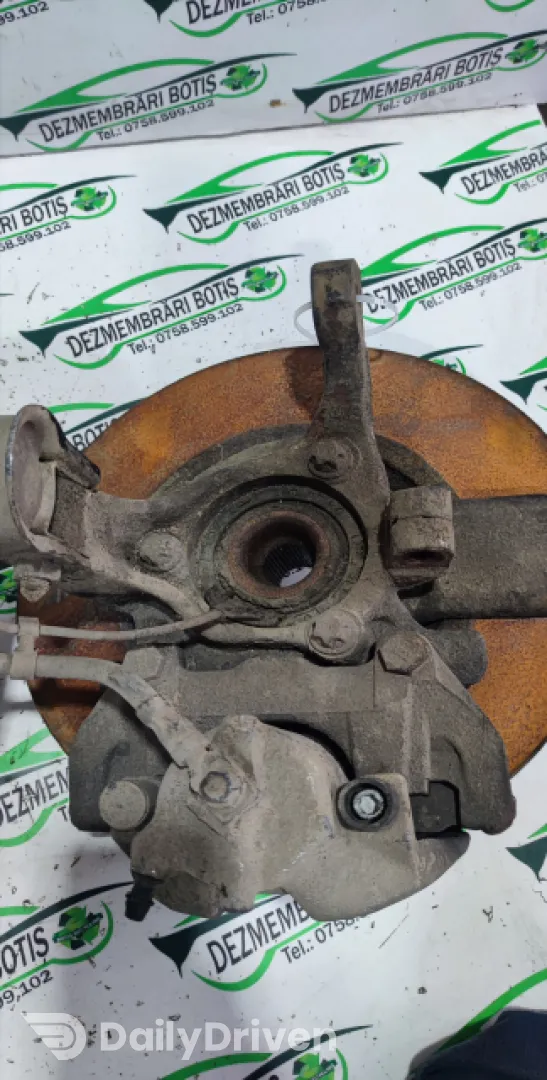 Fuzeta fata stanga Opel Astra H [2004 - 2007] wagon 1.9 CDTI MT (120 hp)