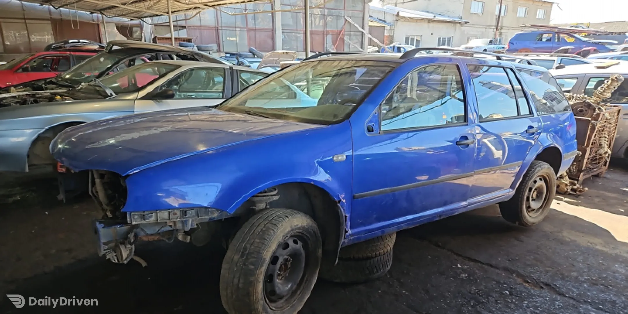 Vas expansiune Volkswagen VW Golf 4 [1997 - 2006] wagon 1.6 MT (105 hp)