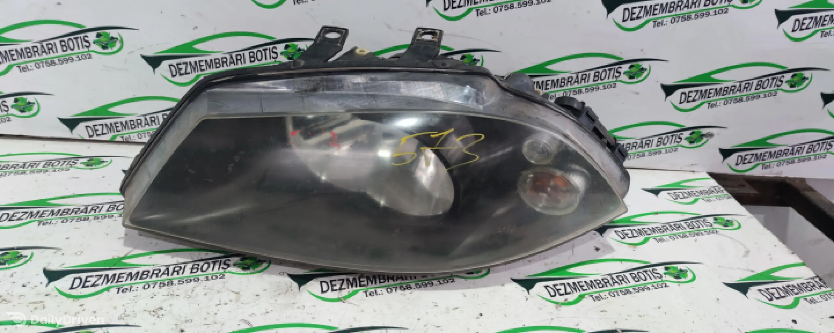 Far stanga Seat Ibiza 3 6L [2002 - 2006] Hatchback 5-usi 1.2 MT (64 hp)
