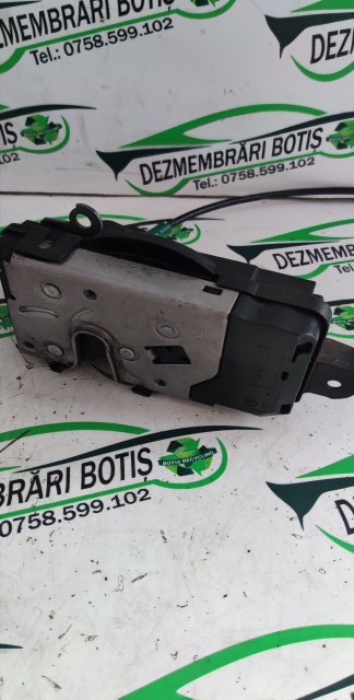 Broasca usa fata stanga 13220369 Opel Astra H [2004 - 2007] Hatchback 1.7 ECO TEC