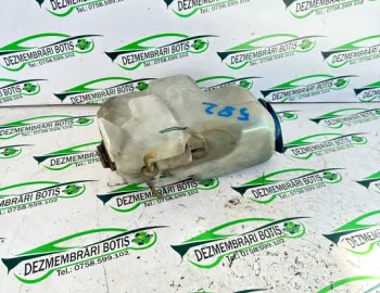 Vas lichid parbriz Volkswagen VW Golf 4 [1997 - 2006] wagon 1.9 SDI MT (68 hp)