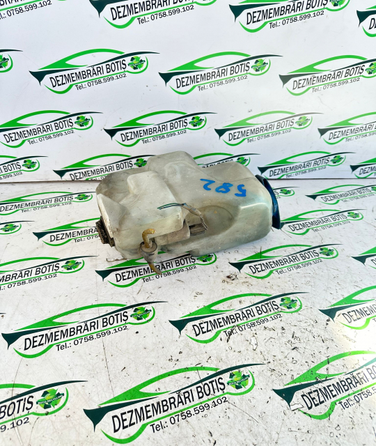 Vas lichid parbriz Volkswagen VW Golf 4 [1997 - 2006] wagon 1.9 SDI MT (68 hp)