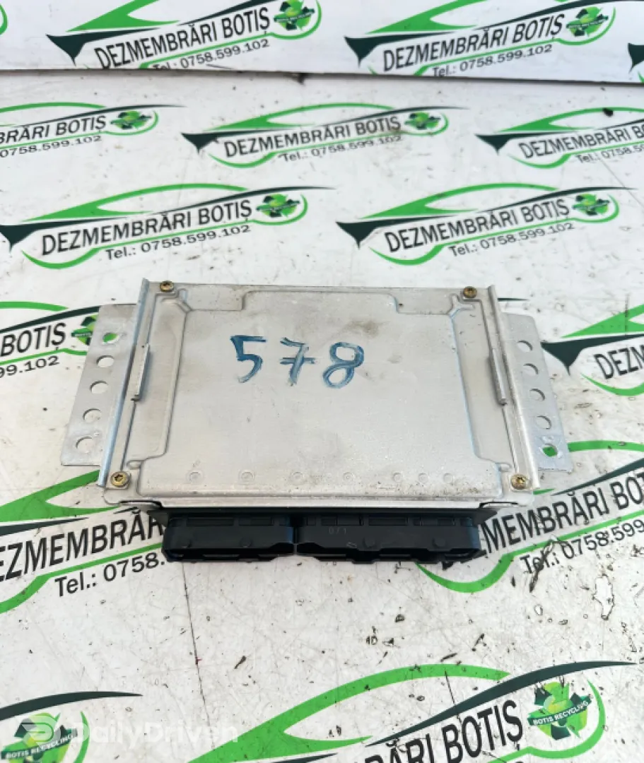 Calculator motor ECU 0 281 010 740 Hyundai Accent X3 [facelift] [1997 - 2000] Sedan 1.3 MT (85 hp)