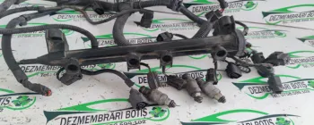 Rampa injectoare Volkswagen VW Golf 5 [2003 - 2009] Hatchback 5-usi