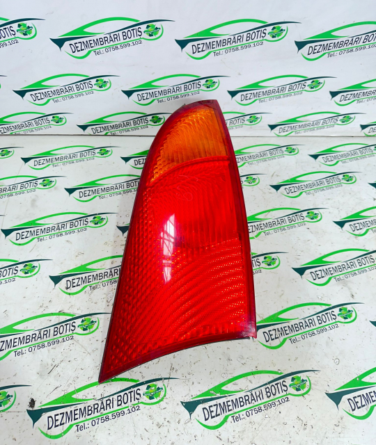 Lampa / Tripla stop dreapta pe aripa Ford Focus  [1998 - 2004] Hatchback 5-usi 1.4 MT (75 hp)