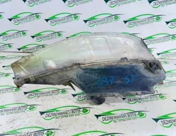 Far stanga Ford Focus  [1998 - 2004] wagon 5-usi 1.8 TDi MT (75 hp)