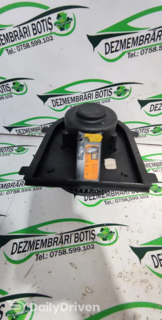 Ventilator aeroterma Volkswagen VW Golf 4 [1997 - 2006] Hatchback 5-usi 1.4 MT (75 hp)